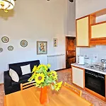 Vittoriana Near By Posarellivillas Lejlighed San Gimignano