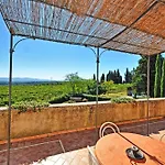 Vittoriana Near By Posarellivillas *