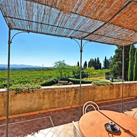 Vittoriana Near By Posarellivillas *