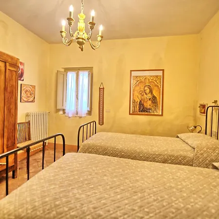 דירה Vittoriana Near By Posarellivillas