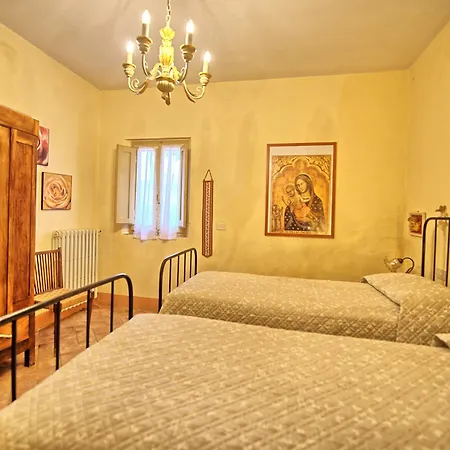Appartement Vittoriana Near By Posarellivillas