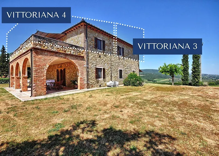Vittoriana Near By Posarellivillas *