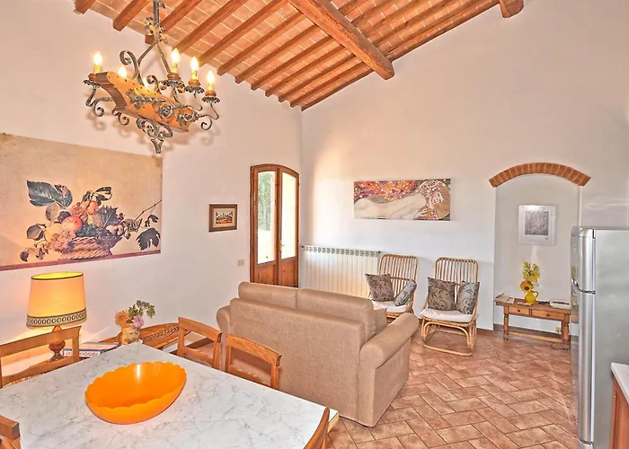 Vittoriana Near By Posarellivillas Appartement