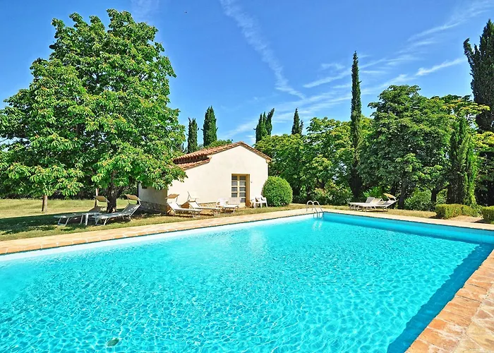 Vittoriana Near By Posarellivillas Appartement *